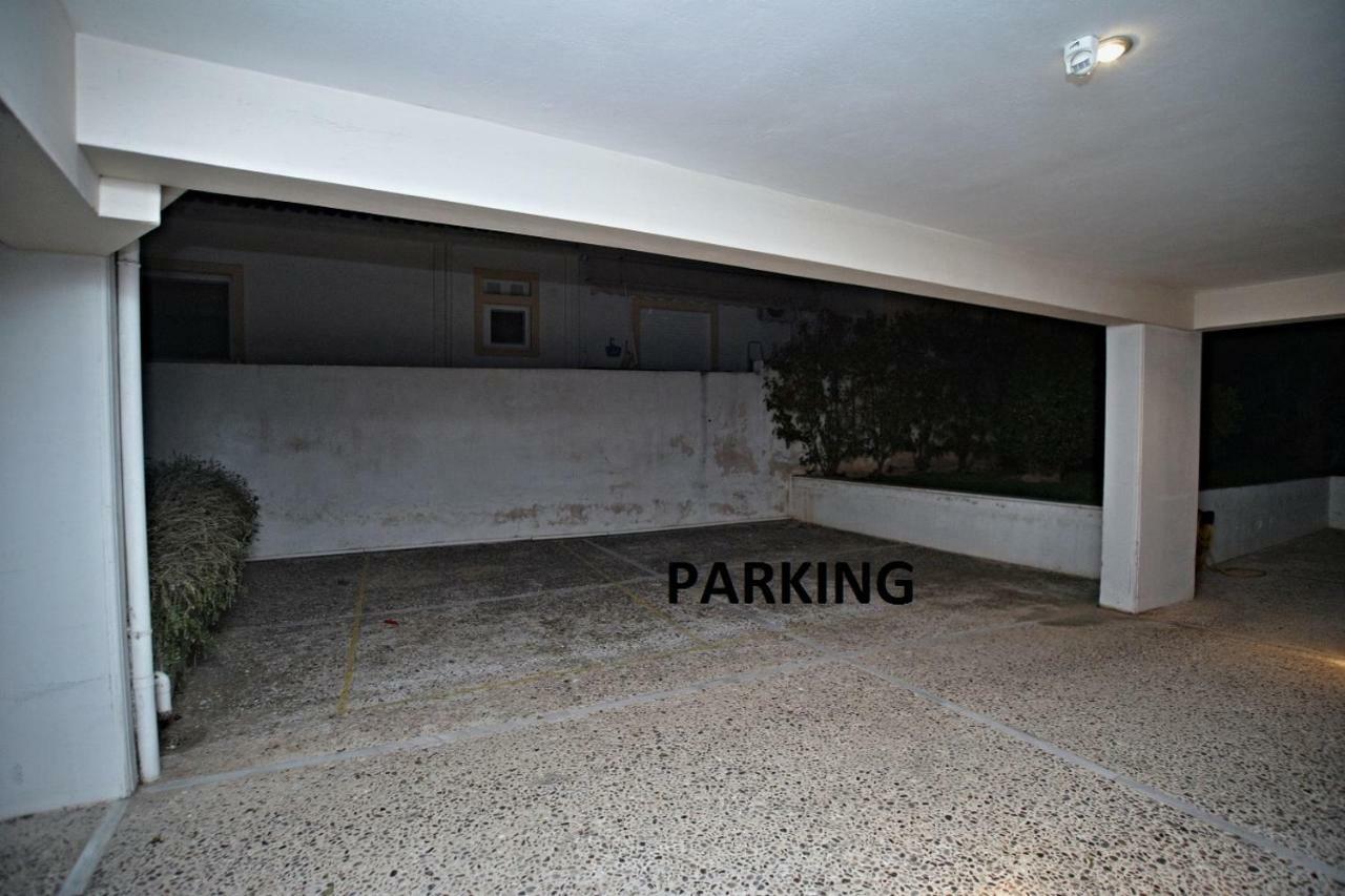 Charming Apartment Near Athens Center And The Sea Bagian luar foto