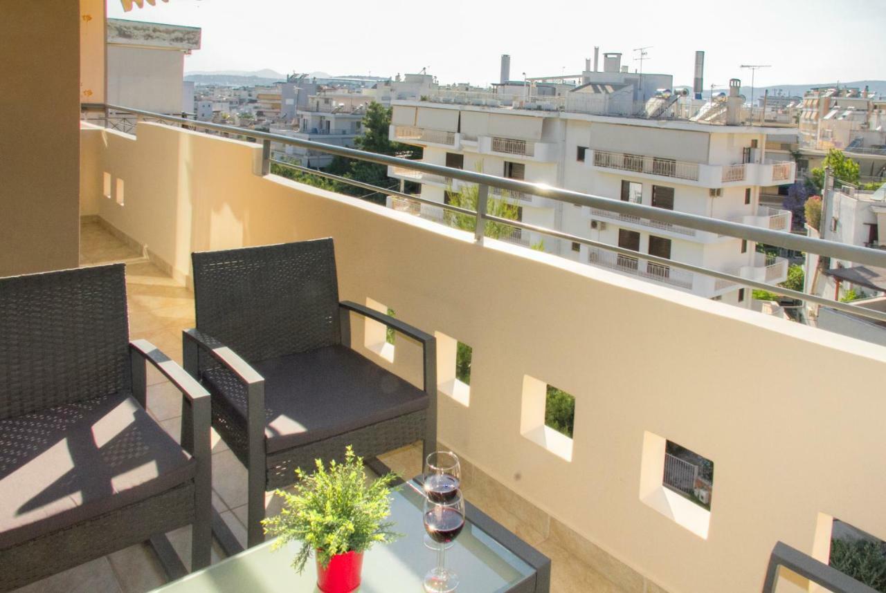 Charming Apartment Near Athens Center And The Sea Bagian luar foto